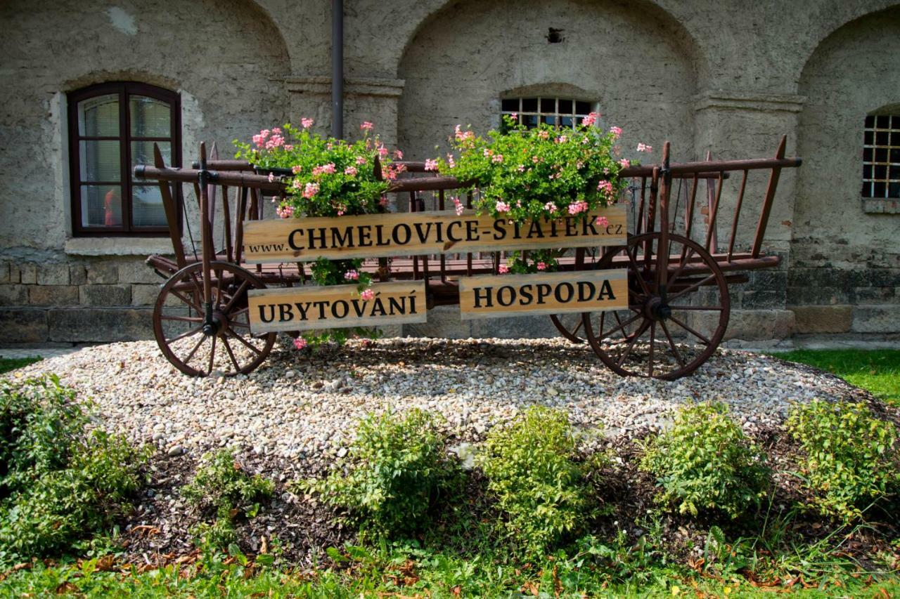 Hotel Statek Chmelovice Esterno foto
